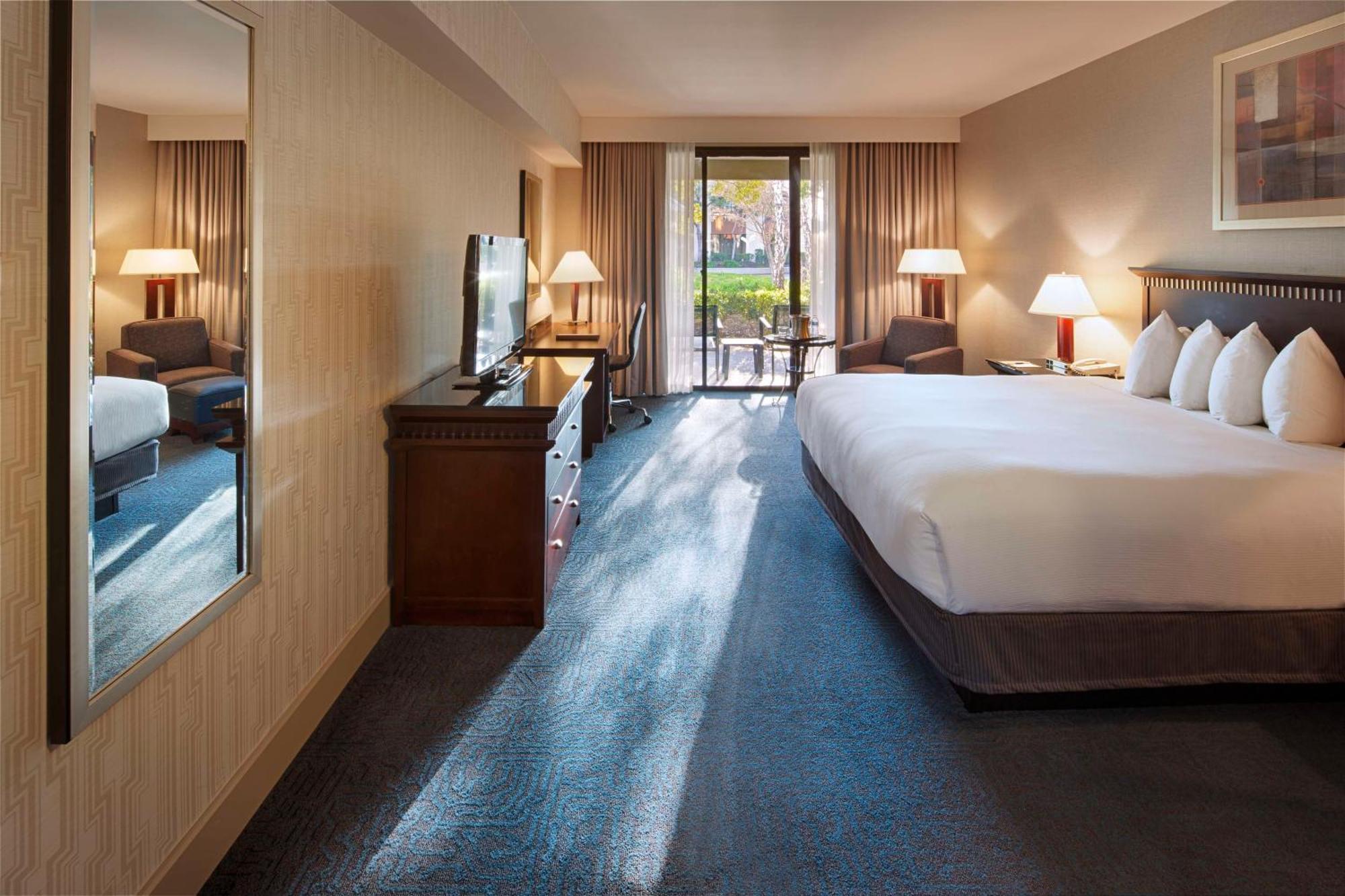 Hotel Doubletree By Hilton Newark-Fremont Exteriér fotografie