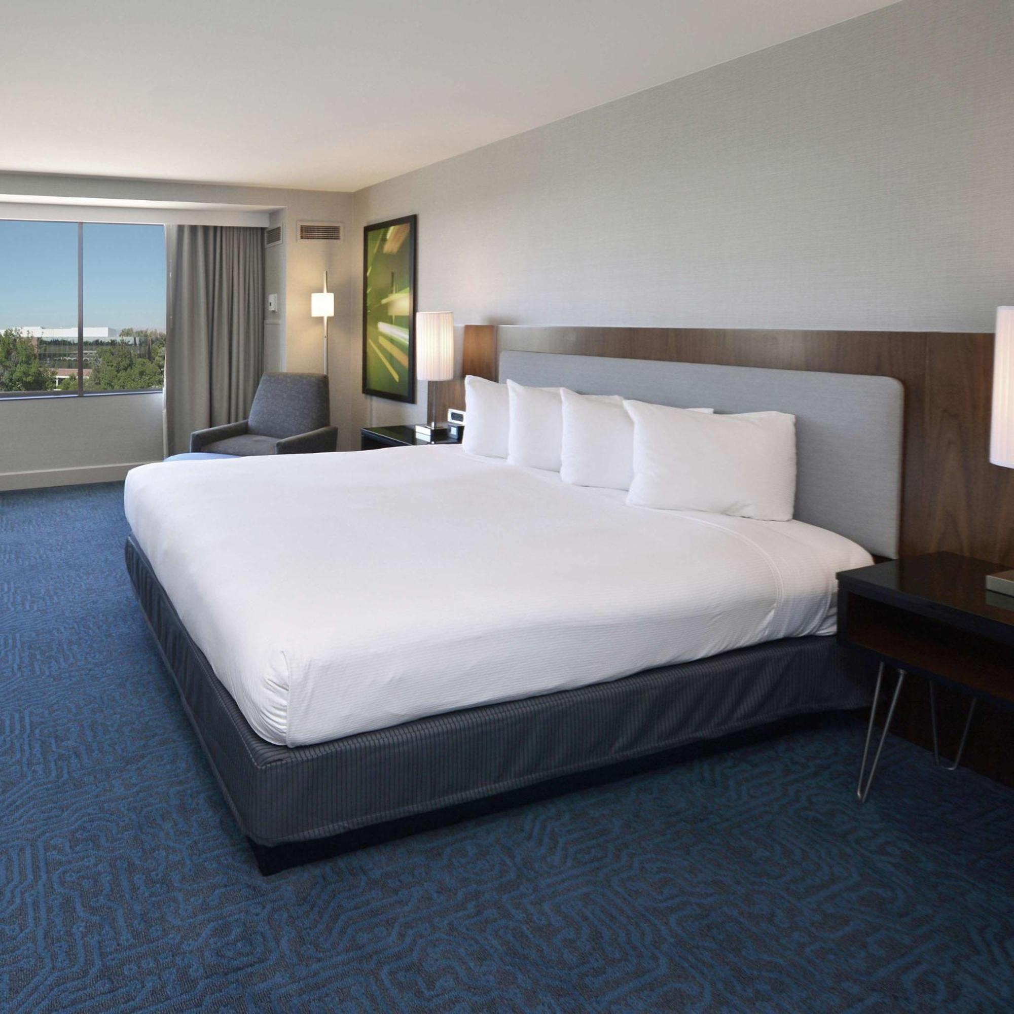 Hotel Doubletree By Hilton Newark-Fremont Exteriér fotografie
